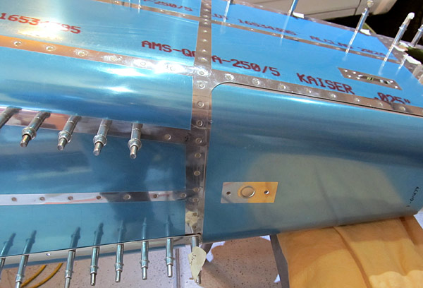 Bottom Lower Aft Fuselage Skidplate Rivets