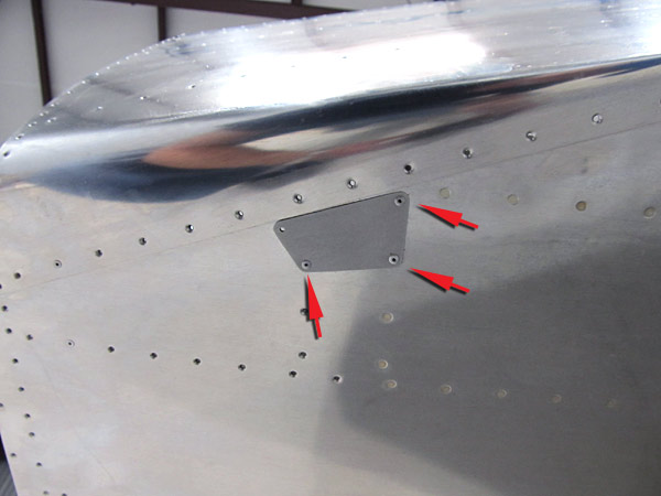 Fuselage Step Cover To Remove