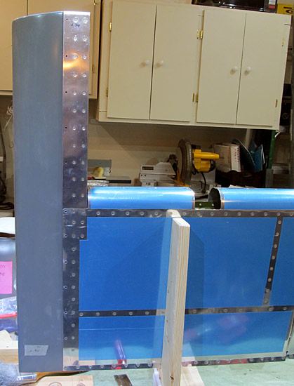 Fitting Elevator Tip Fairings