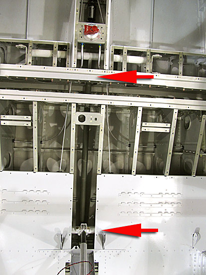 Forward Elevator Pushrod Routing