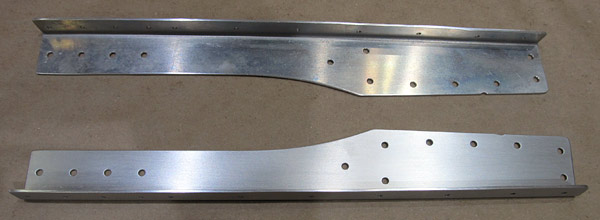 Scuffing Surfaces Of Forward Canopy Rail Bases