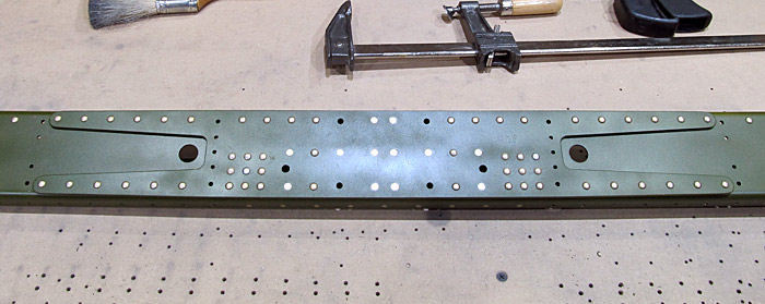 Riveting Front Horizontal Spar Together